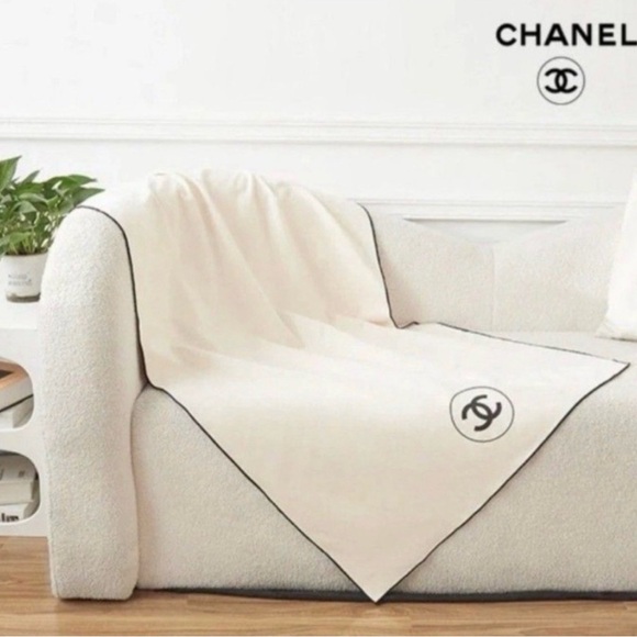 🦄Buy Now🦄Dior Gift Bag Set with Side Effects 😜 - Picture 9 of 10